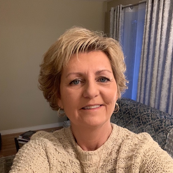 Meet your Posher, Nancy - Picture 1 of 1